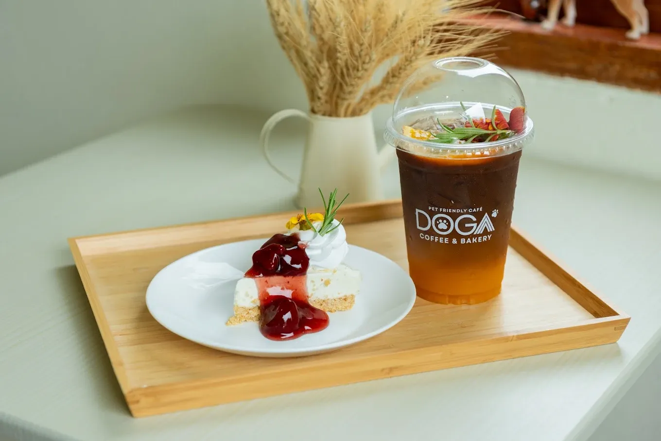 รูปCafe DOGA (คาเฟ่ดูก้า) 3